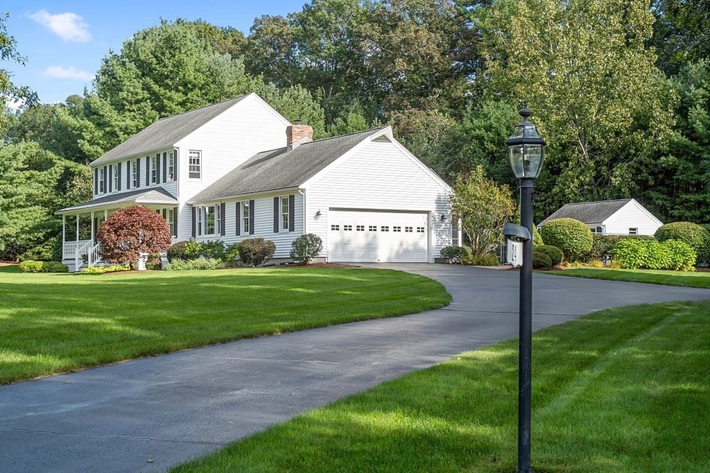 24 Houghton's Mill Road Lunenburg, MA 01462 - Photo 2 of 42 Gallery Image 2