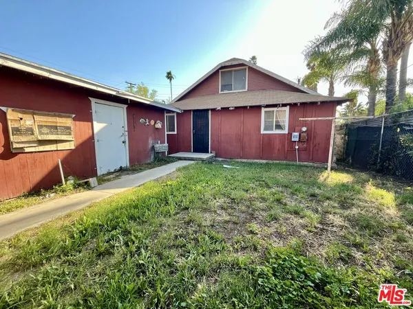 $500,000 | 3463 Washington Street, Riverside, CA 92504