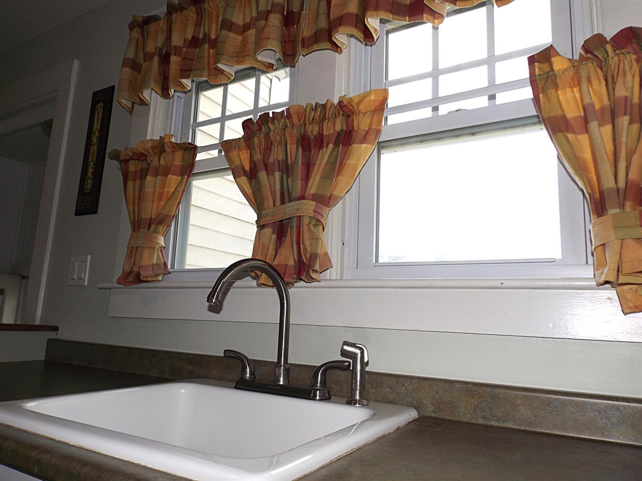 29 Stratton Road Rutland, VT 05701 - Photo 6 of 22
