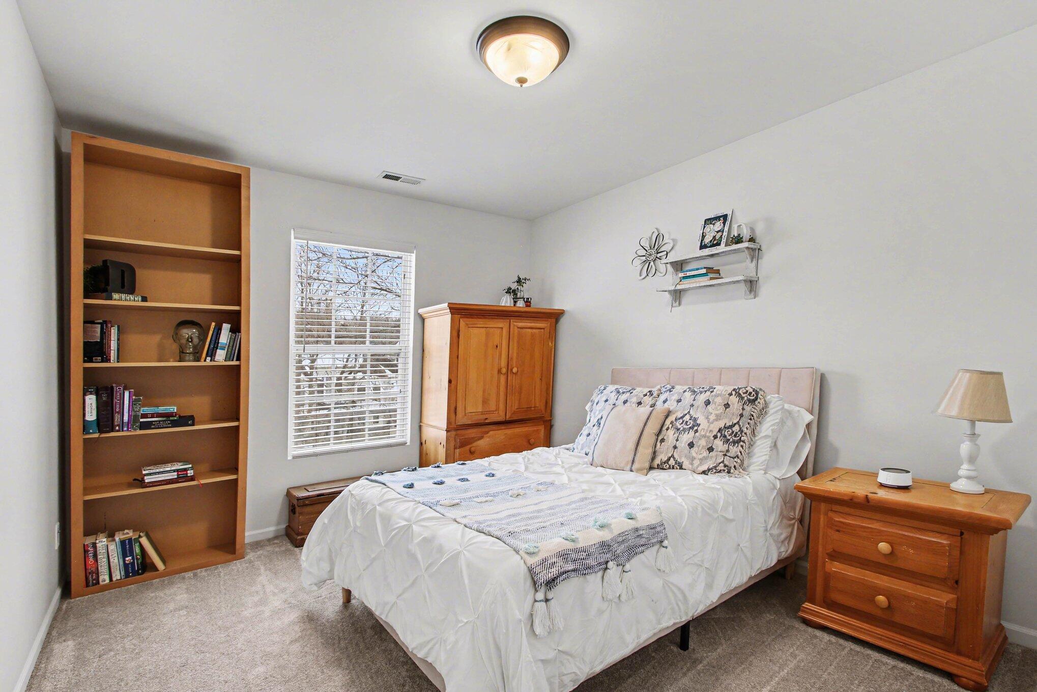 756 Mill Crossing Valparaiso, IN 46385 - Photo 18 of 34 2038x1359