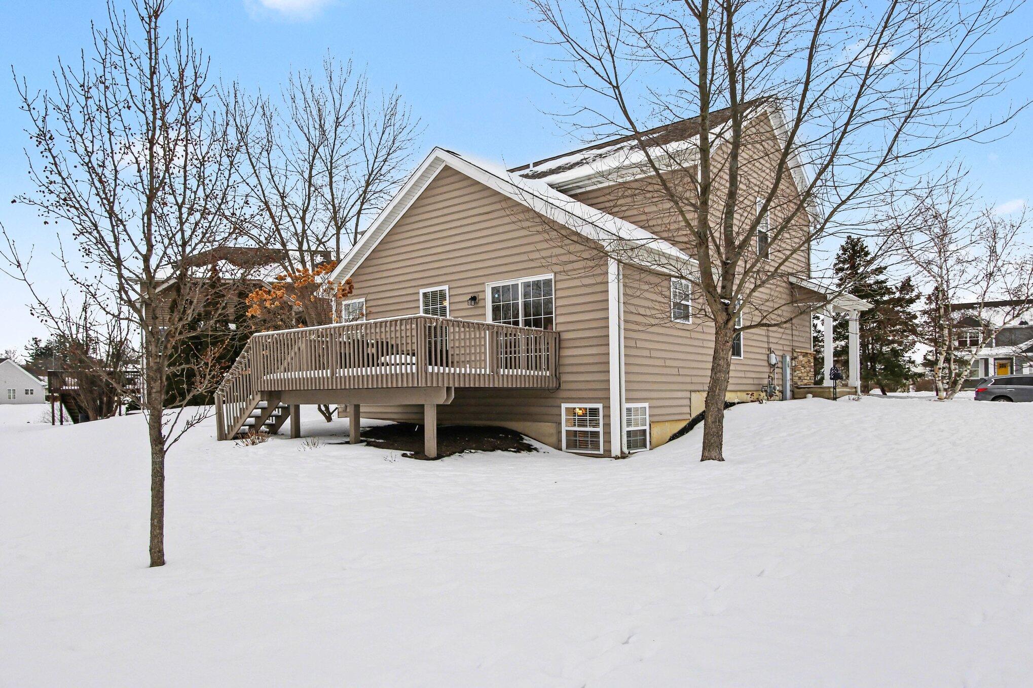 756 Mill Crossing Valparaiso, IN 46385 - Photo 25 of 34 2038x1359