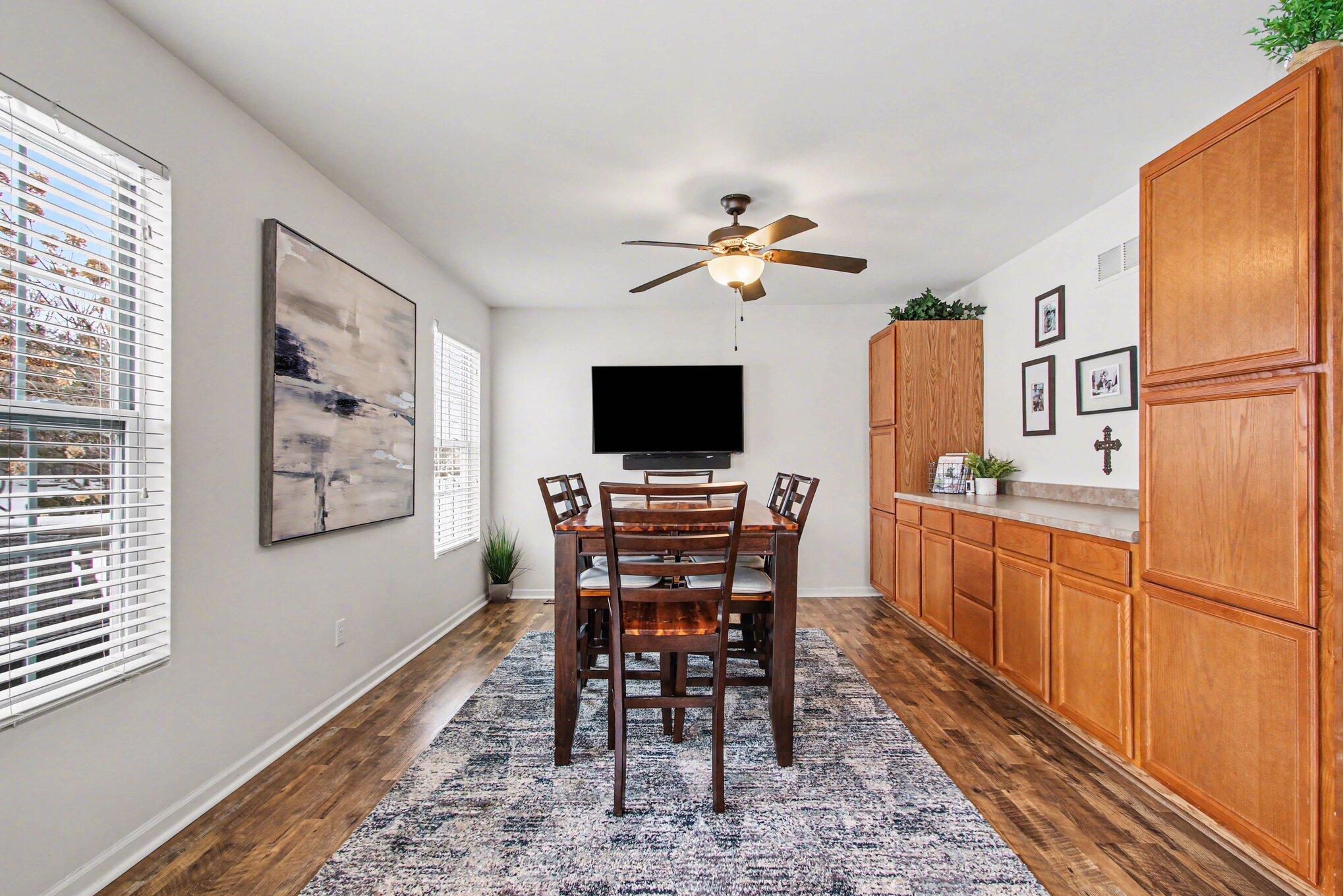 756 Mill Crossing Valparaiso, IN 46385 - Photo 7 of 34 2038x1359