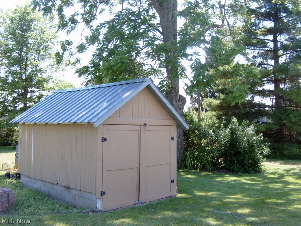 812 State Rte 113 West Milan, OH 44846 - Photo 9 of 25
