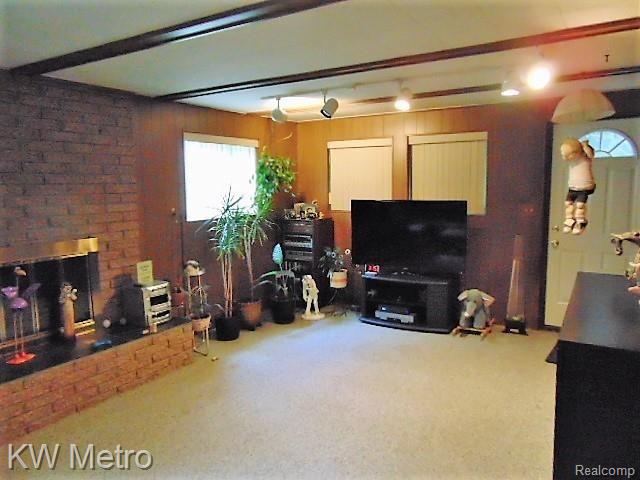 21301 Harvard Road Southfield, MI 48076 - Photo 6 of 17 DSC00897.JPG