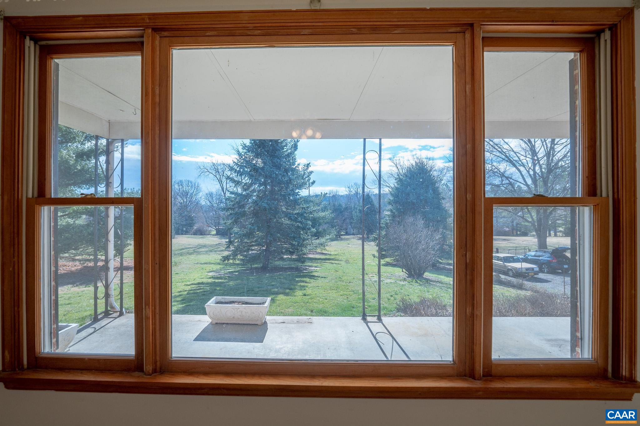 49 Chestnut Ridge Road Staunton, VA 24401 - Photo 8 of 55
