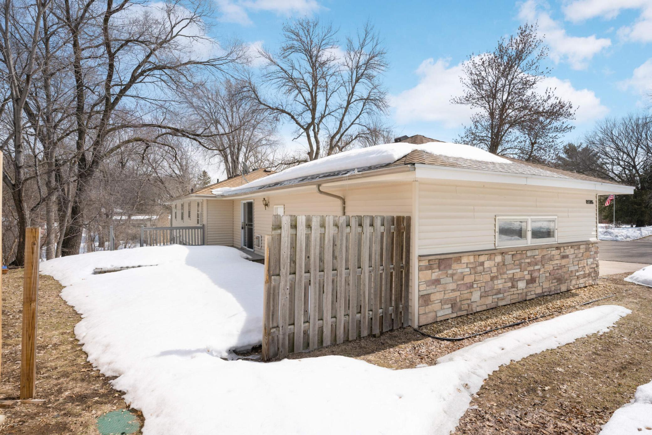 2635 Cedar Crest Road West Minnetonka, MN 55305 - Photo 26 of 27 Gallery Image 26