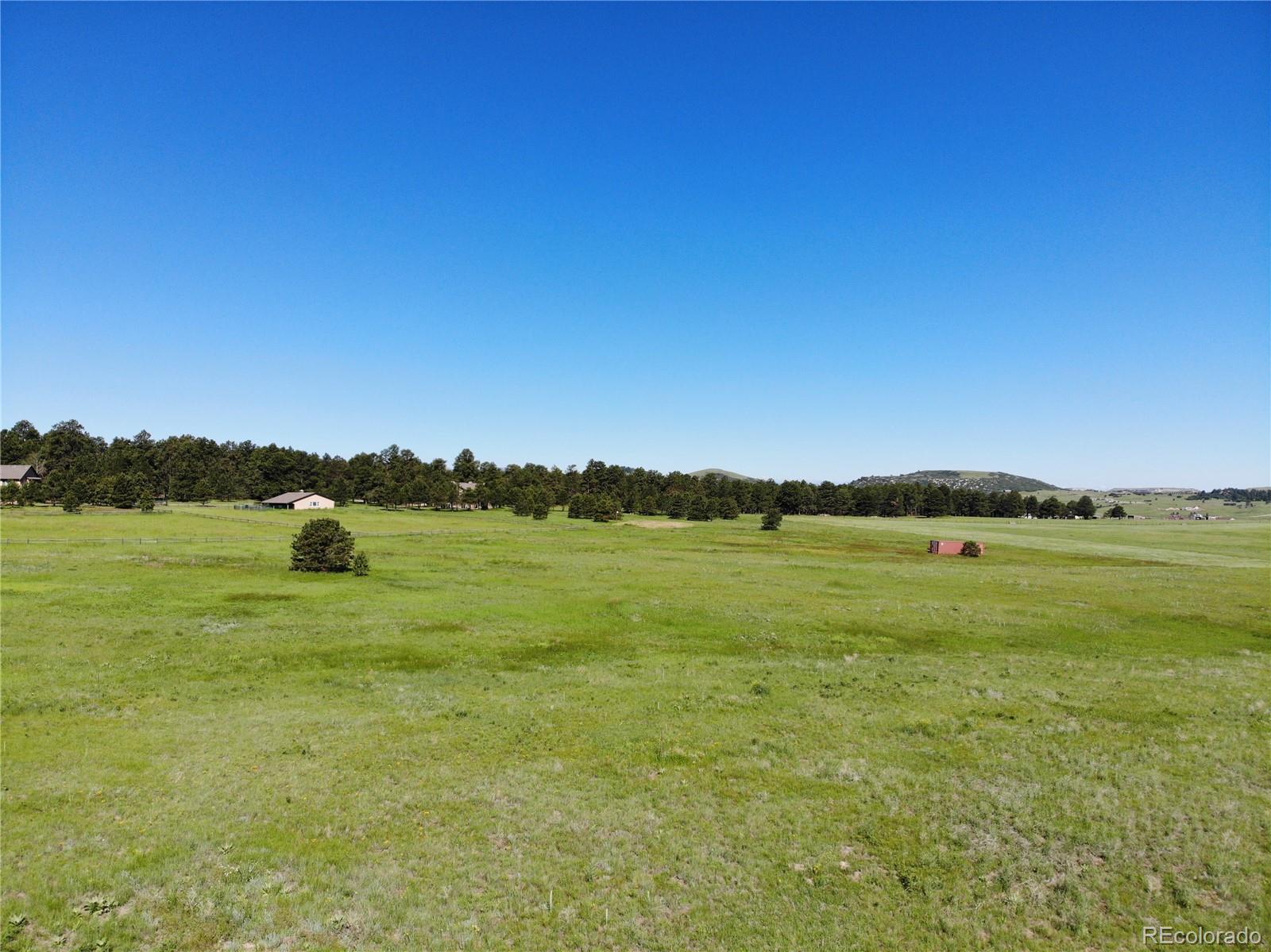 15599 Arfsten Road Larkspur, CO 80118 - Photo 7 of 33