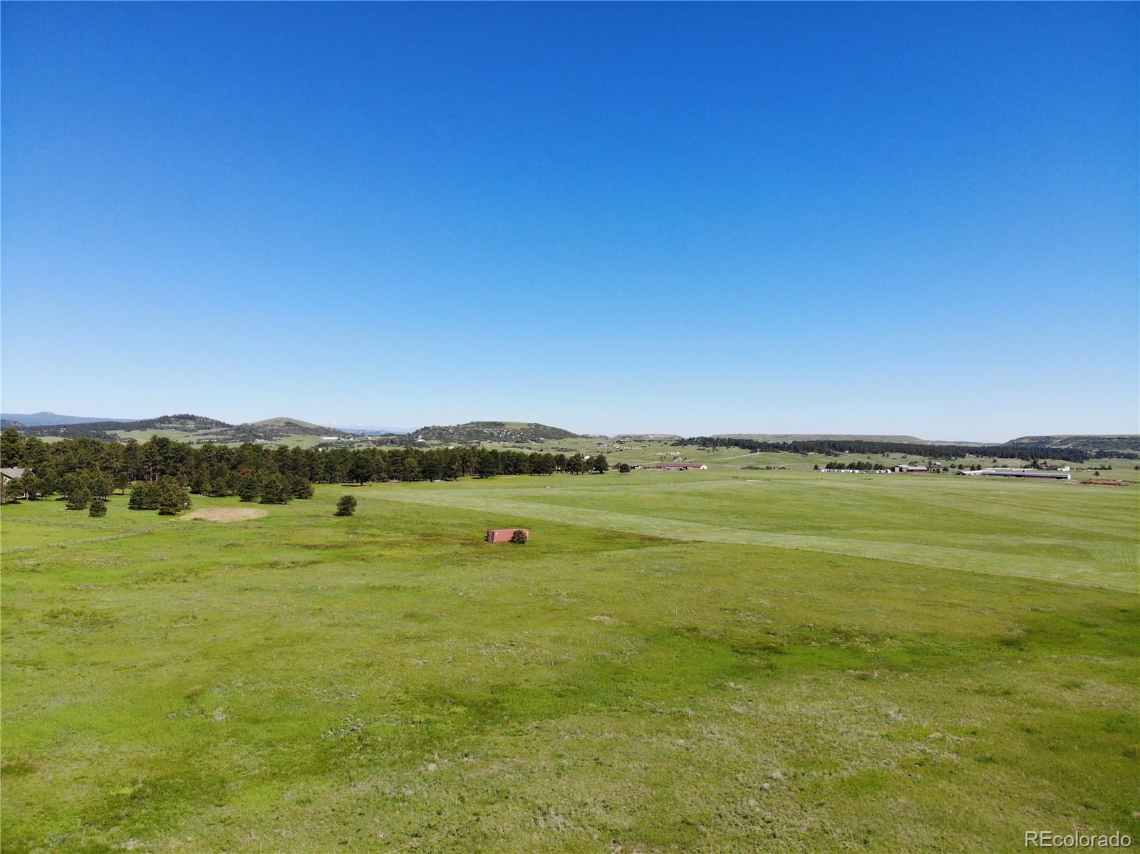 15599 Arfsten Road Larkspur, CO 80118 - Photo 10 of 33