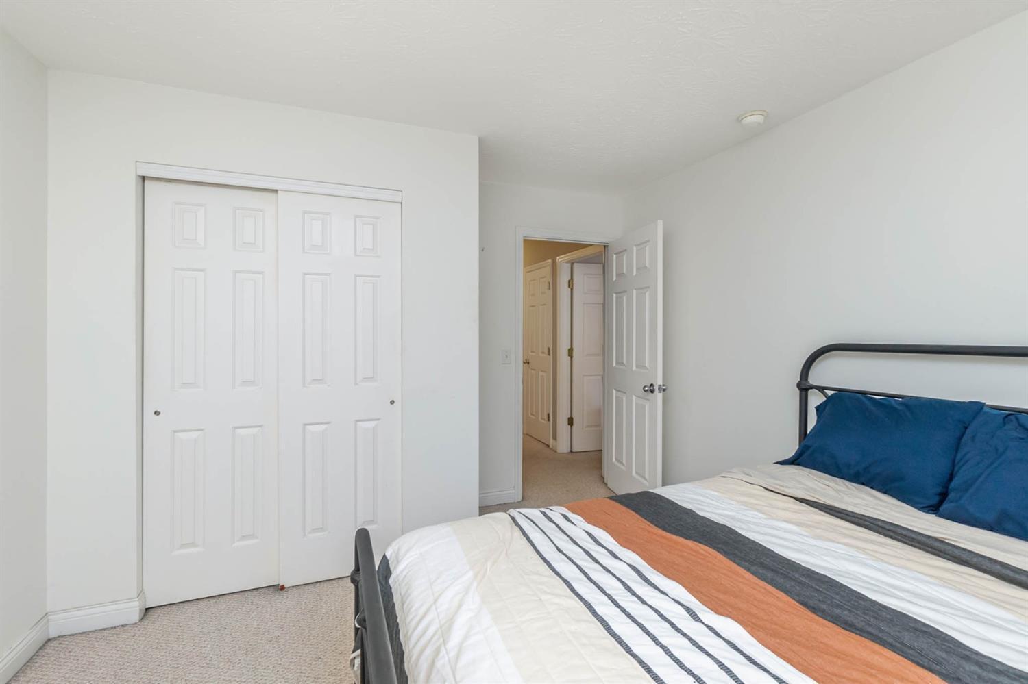 5324 West Kemper Road Cincinnati, OH 45252 - Photo 17 of 35