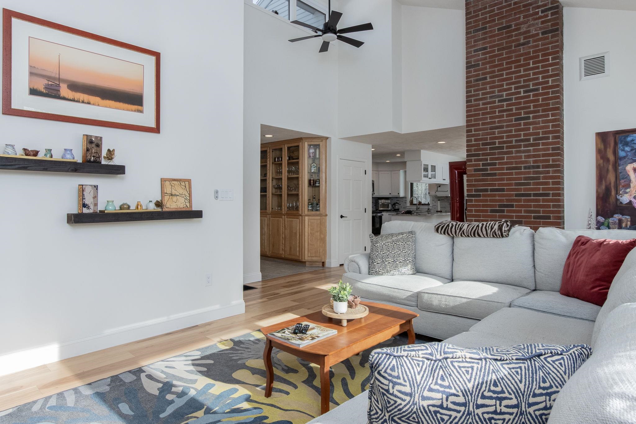 69 Bog Road Goffstown, NH 03045 - Photo 13 of 60