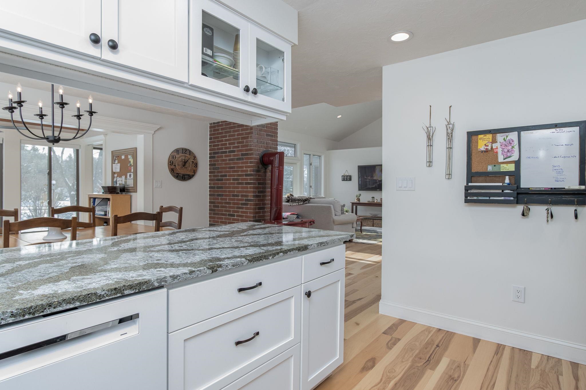 69 Bog Road Goffstown, NH 03045 - Photo 22 of 60