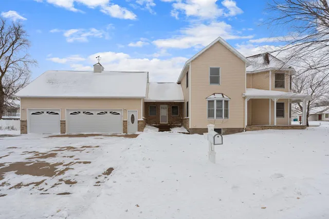 $360,000 | 1299 Bellflower Lane Northeast, Owatonna, MN 55060