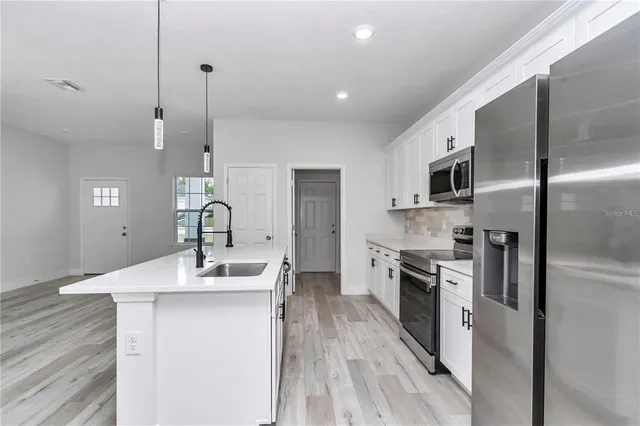 $1,900 | 586 Marion Oaks Trail, Ocala, FL 34473