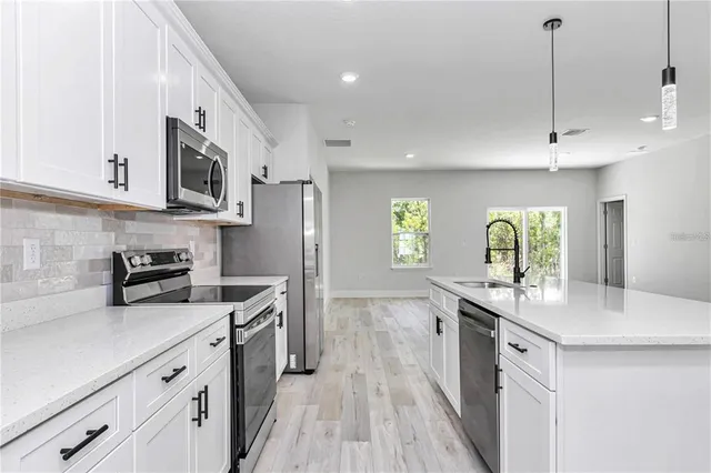 $1,900 | 586 Marion Oaks Trail, Ocala, FL 34473