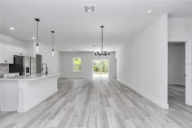 $1,900 | 586 Marion Oaks Trail, Ocala, FL 34473