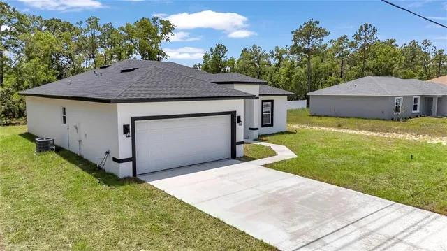 $1,900 | 586 Marion Oaks Trail, Ocala, FL 34473