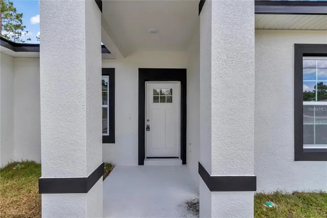 $1,900 | 586 Marion Oaks Trail, Ocala, FL 34473