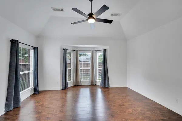 $475,000 | 4940 Paddock Drive, Fort Worth, TX 76244