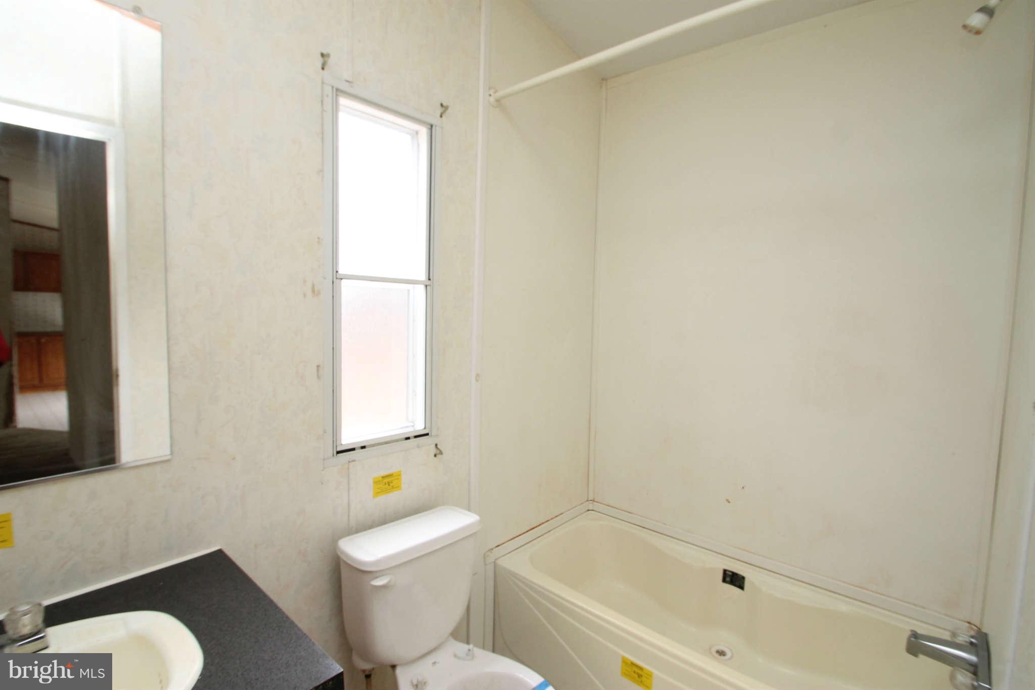 12076 Ridge Road King George, VA 22485 - Photo 13 of 16 Hall Bath