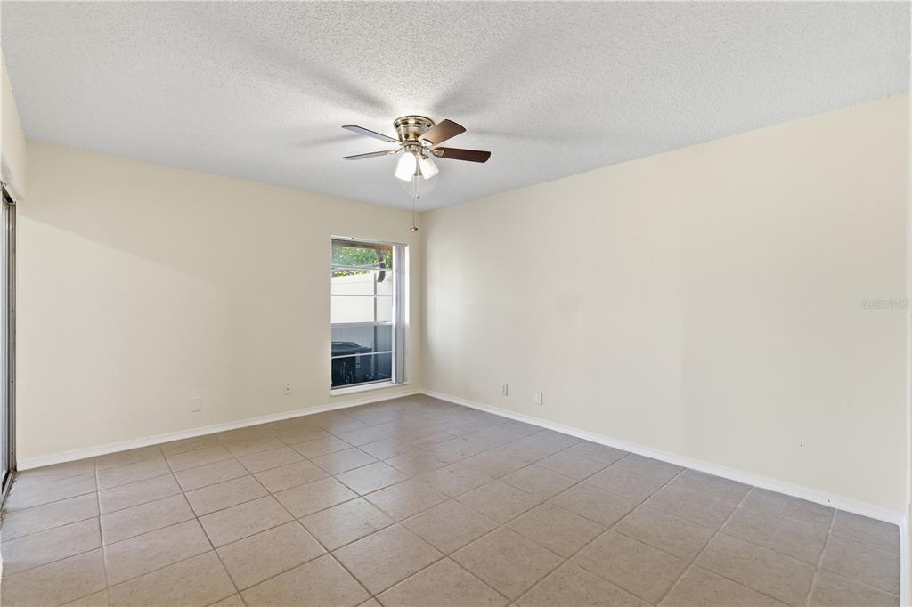 2058 Sunset Point Road, Unit 15 Clearwater, FL 33765 - Photo 18 of 52