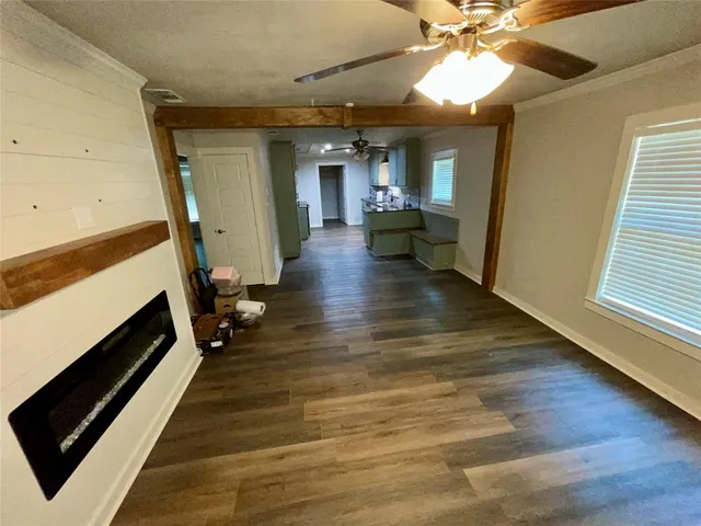 a view of a living room