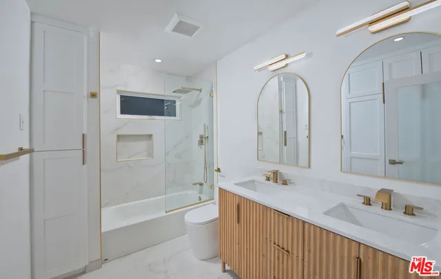 $17,800 | 645 Walther Way, Los Angeles, CA 90049