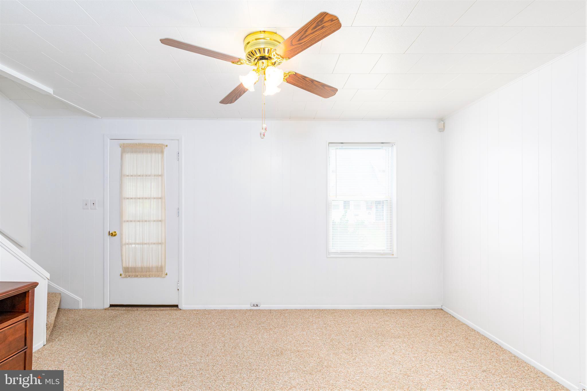 44 Kinship Road Dundalk, MD 21222 - Photo 5 of 24 Gallery Image 5