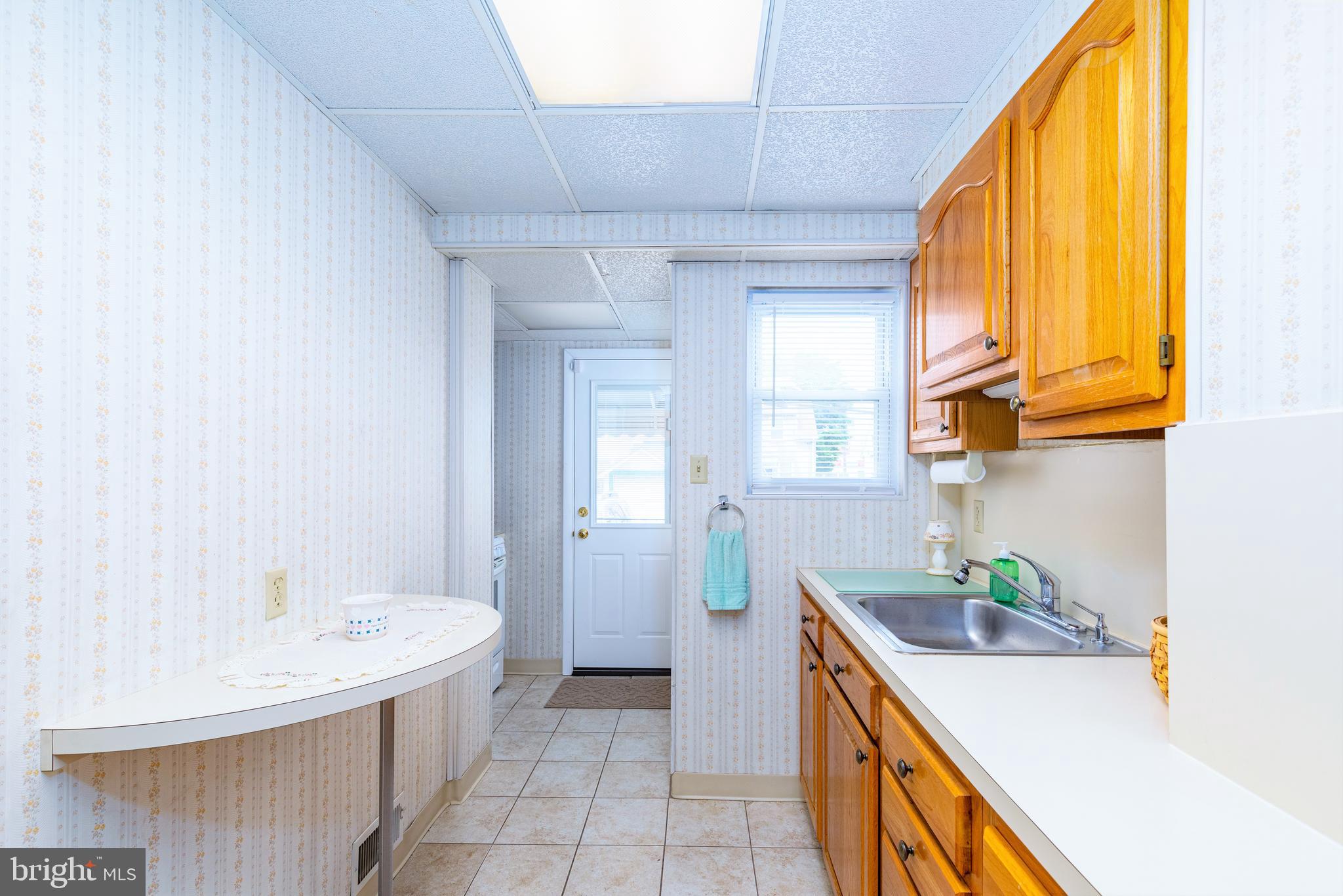 44 Kinship Road Dundalk, MD 21222 - Photo 9 of 24 Gallery Image 9