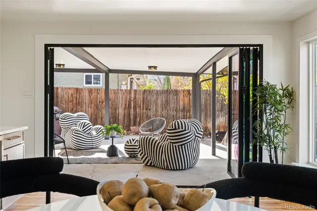 $924,900 | 453 South Oneida Way, Denver, CO 80224