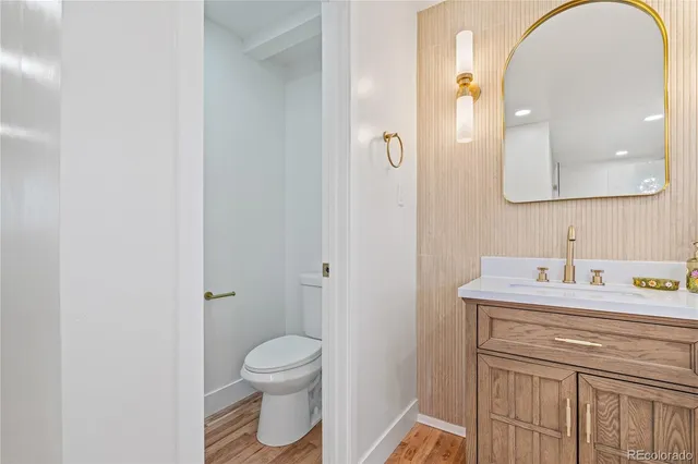 $924,900 | 453 South Oneida Way, Denver, CO 80224