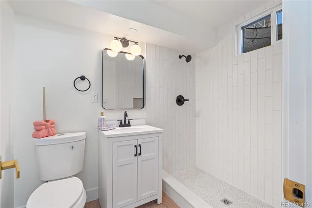 $924,900 | 453 South Oneida Way, Denver, CO 80224