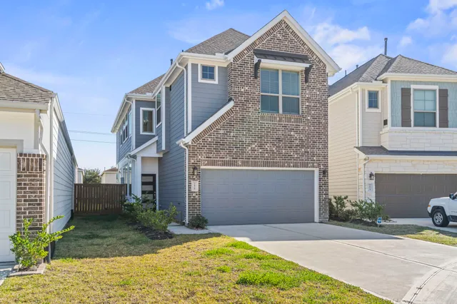 $314,900 | 7818 Starfish Arbor Drive, Cypress, TX 77433
