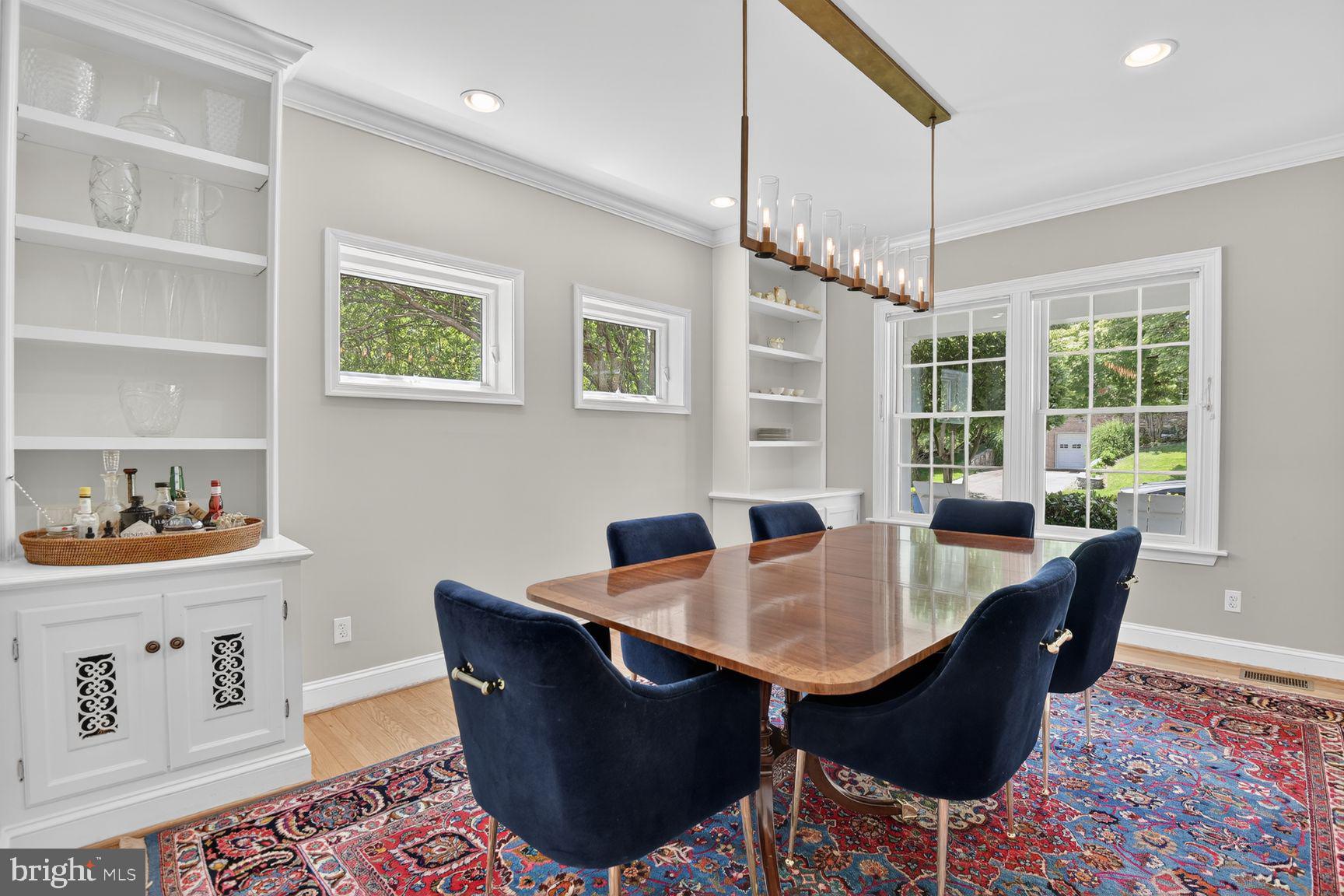 5909 Madawaska Road Bethesda, MD 20816 - Photo 9 of 49