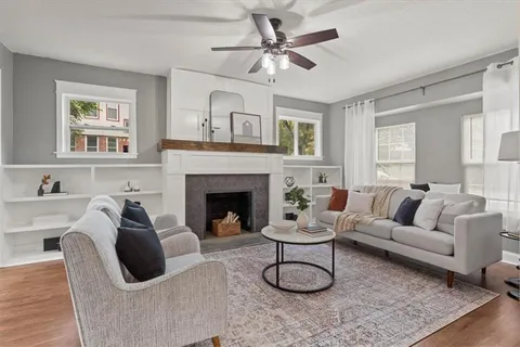 $489,000 | 2827 Campbell Street, Kansas City, MO 64109