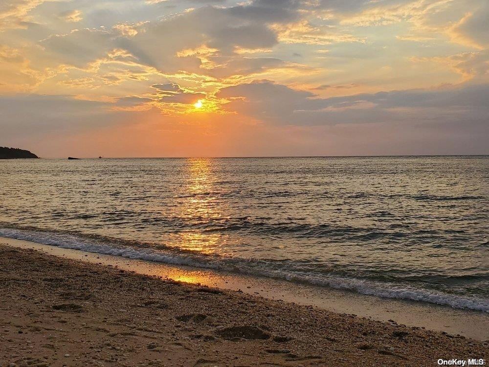 6430 Hortons Lane Southold, NY 11971 - Photo 26 of 30