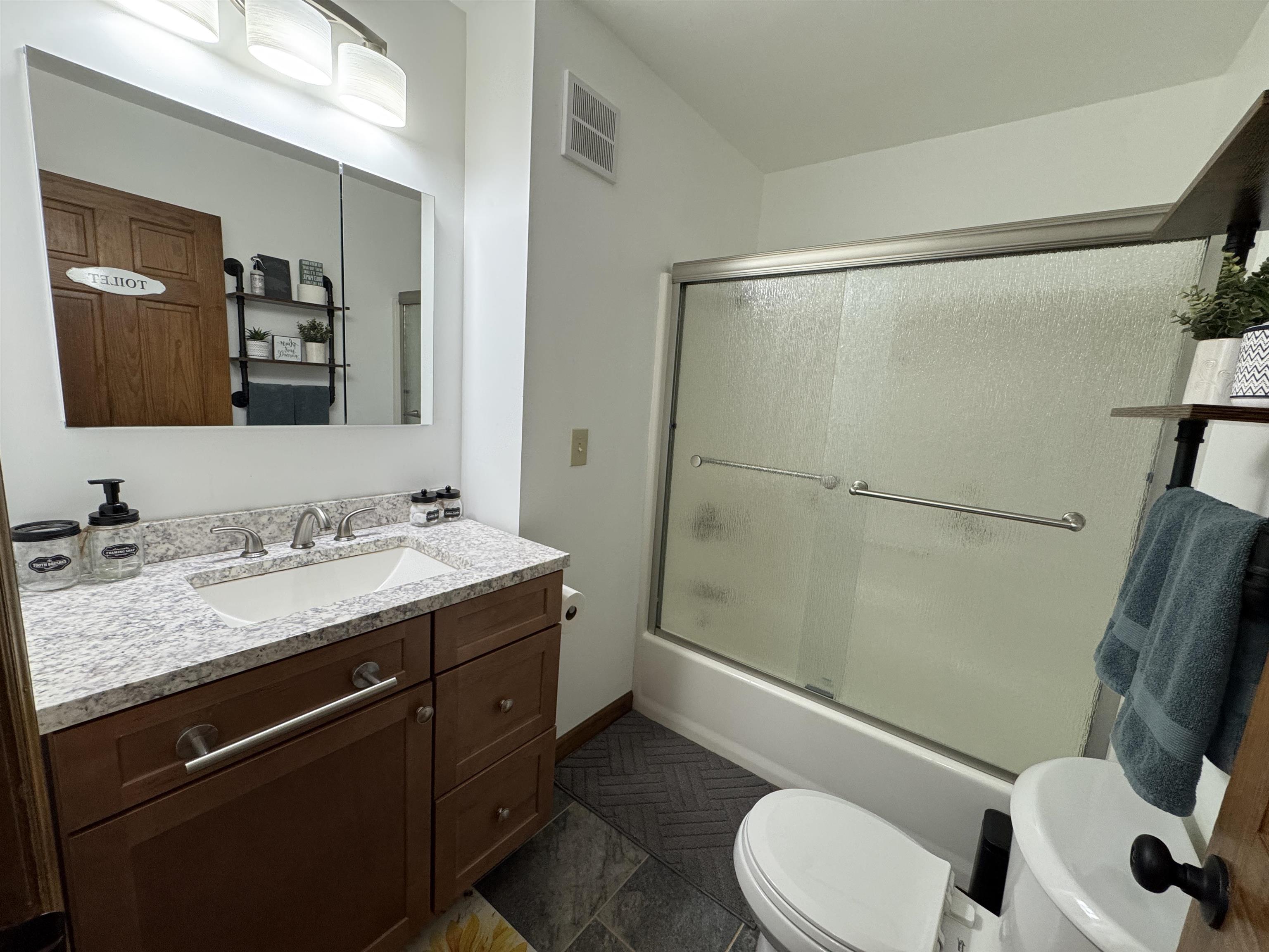 4214 Highway 31 Poultney, VT 05764 - Photo 19 of 24