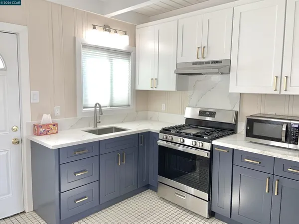 $2,500 | 2724 Marlborough Avenue, Redwood City, CA 94063