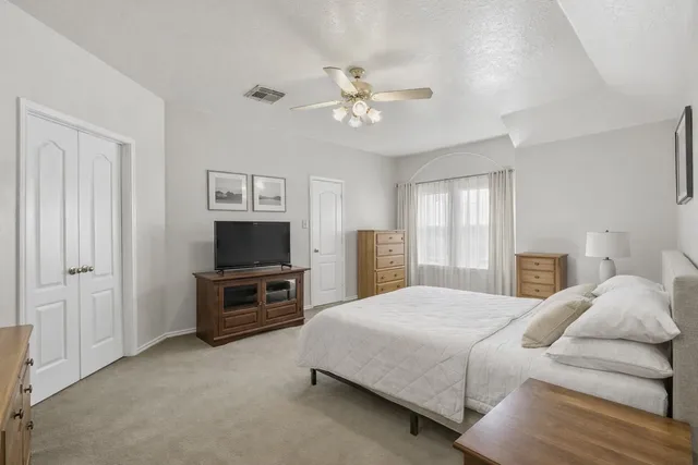 $325,000 | 4907 Sienna Heights Lane, Pasadena, TX 77505