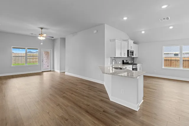 $249,400 | 2119 Emerald Lake Trail, Dayton, TX 77535