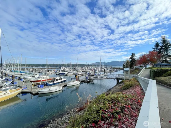 $1,000,000 | 3530 West Sequim Bay Road, Sequim, WA 98382