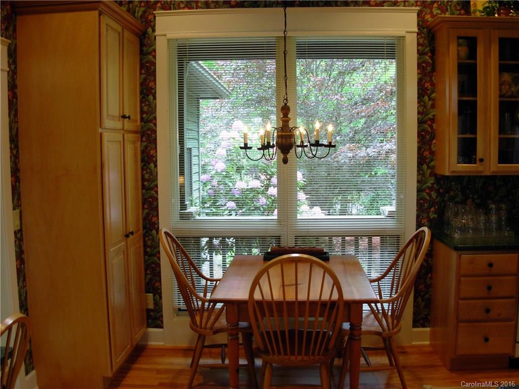 157 Round Top Mountain Road Sapphire, NC 28774 - Photo 8 of 24 Gallery Image 8