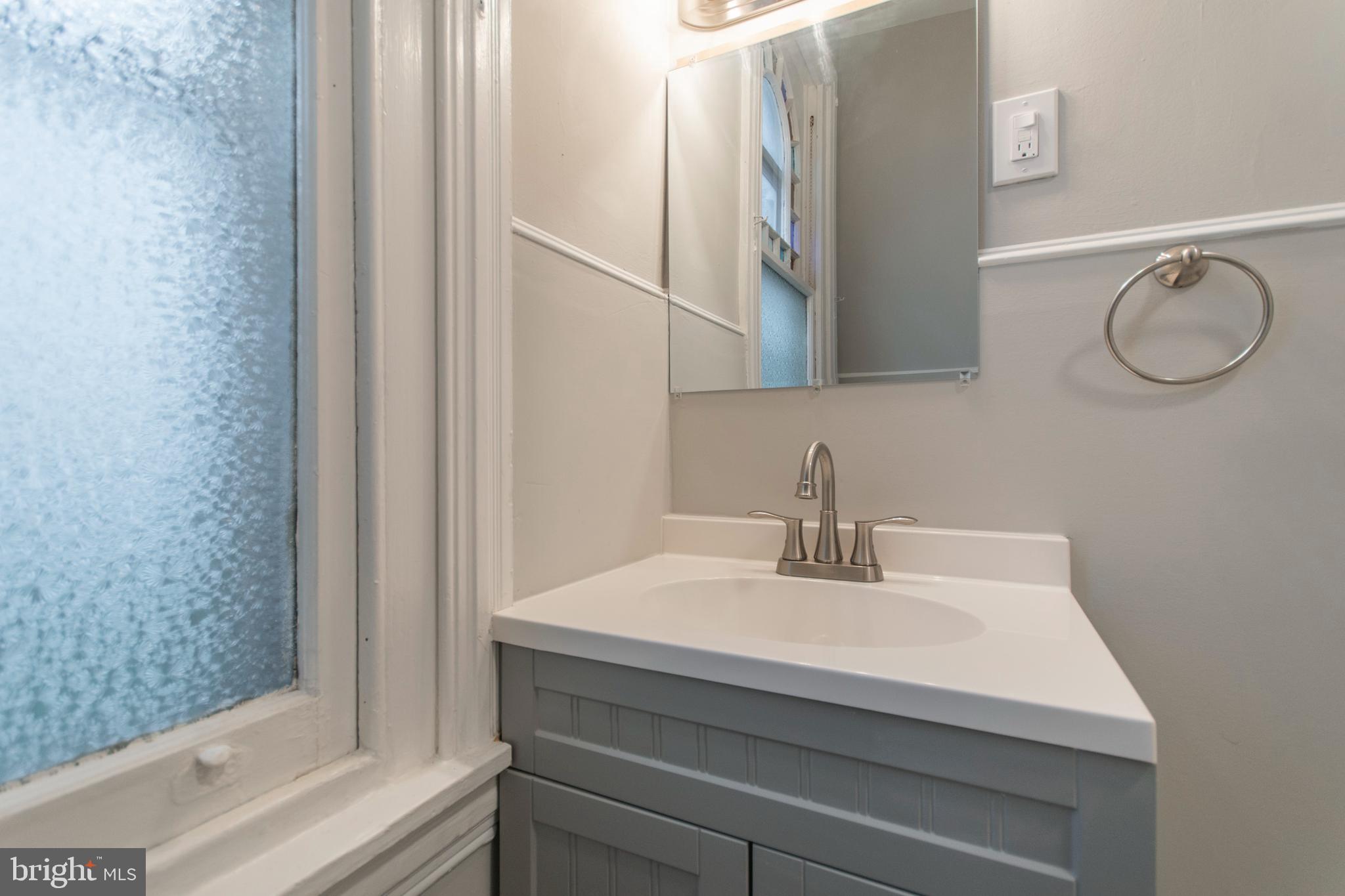 206 Rochelle Avenue Philadelphia, PA 19128 - Photo 30 of 53 Gallery Image 30