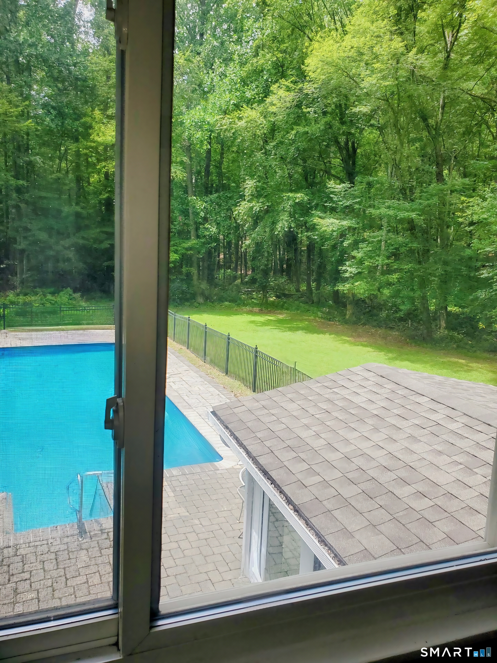 137 Guinea Road Monroe, CT 06468 - Photo 10 of 40