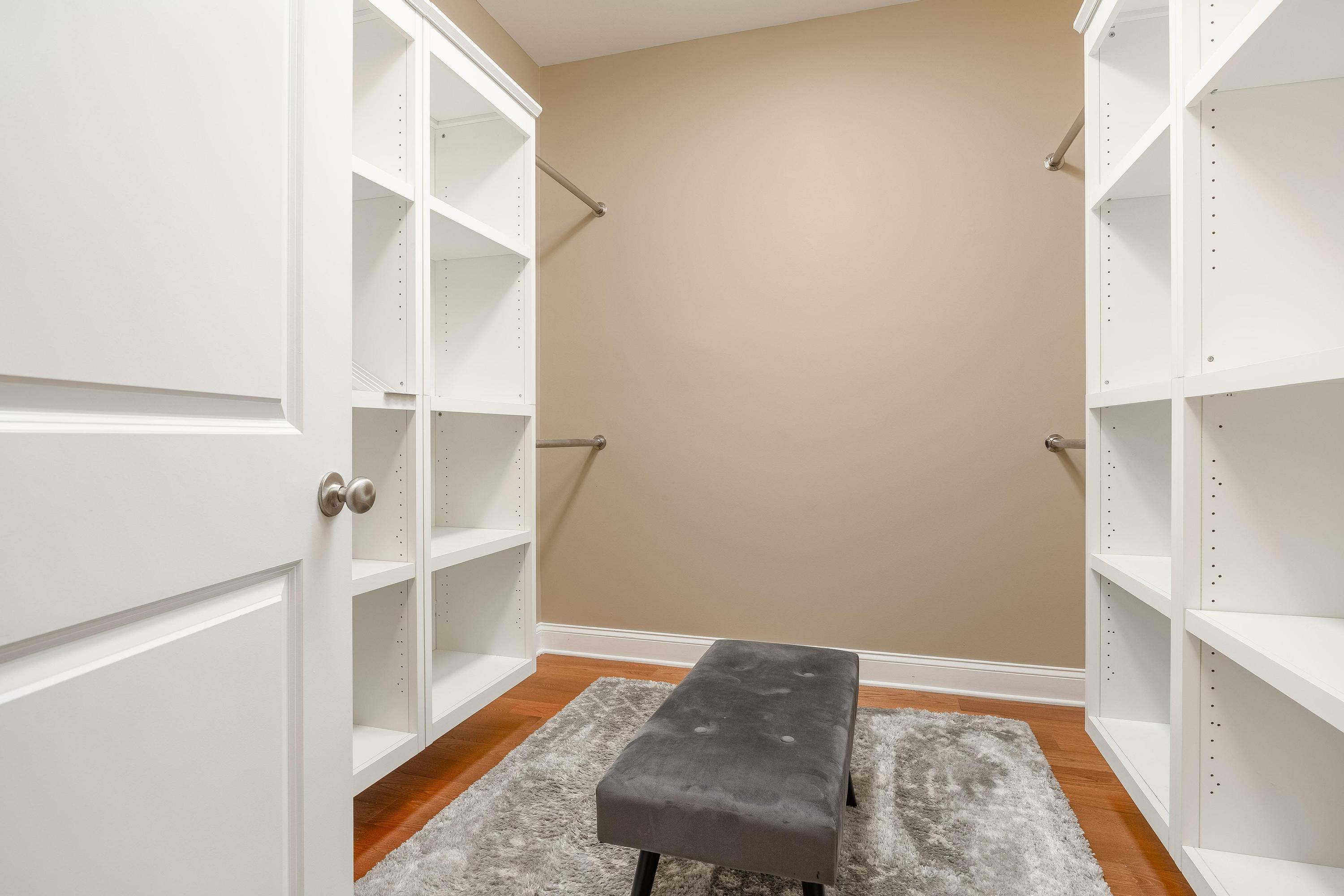 8671 Blanche Road Ooltewah, TN 37363 - Photo 20 of 39 Primary Walk-in Closet