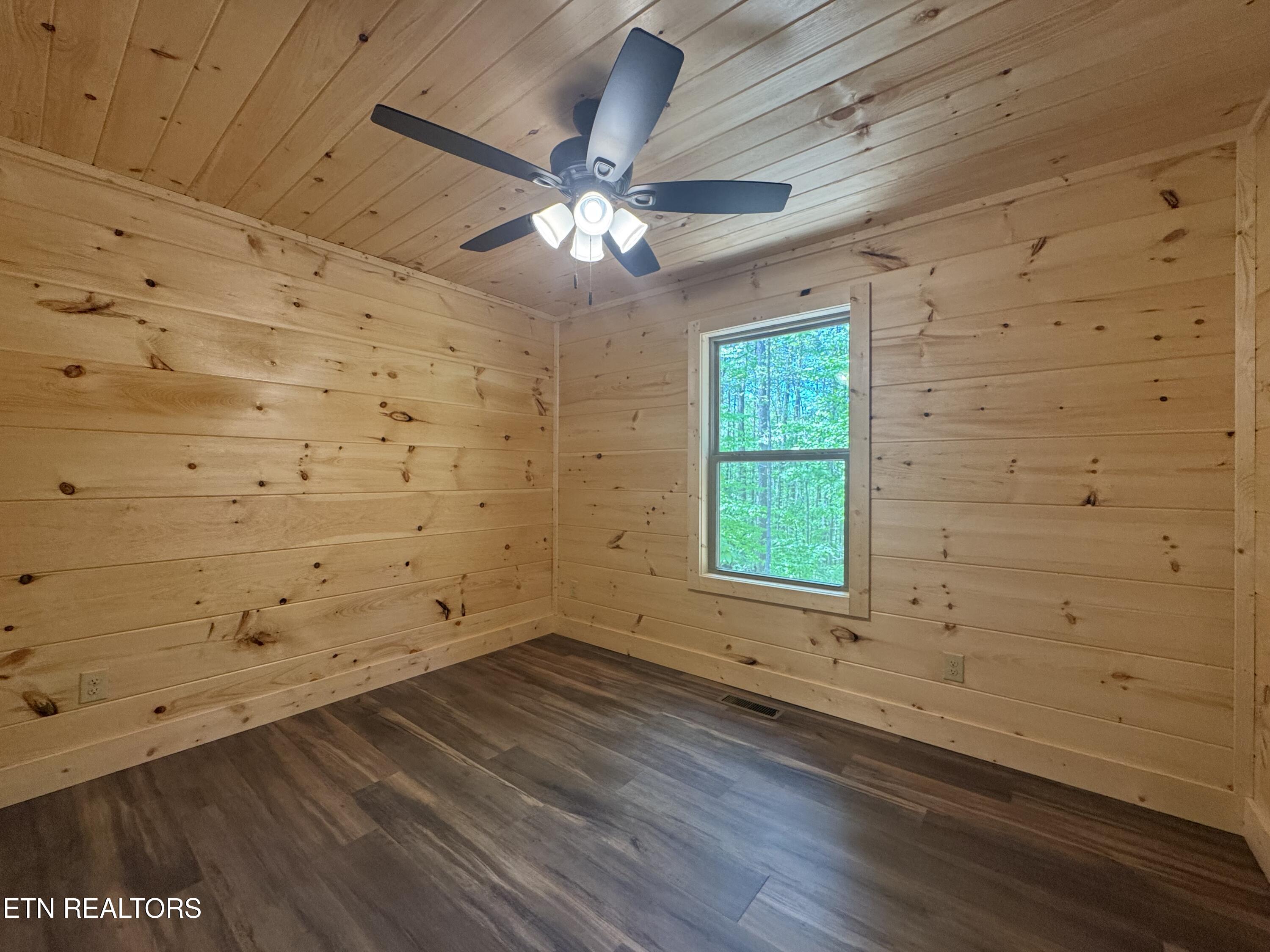 4002 Wears Cove Road Sevierville, TN 37862 - Photo 24 of 26 IMG_4432