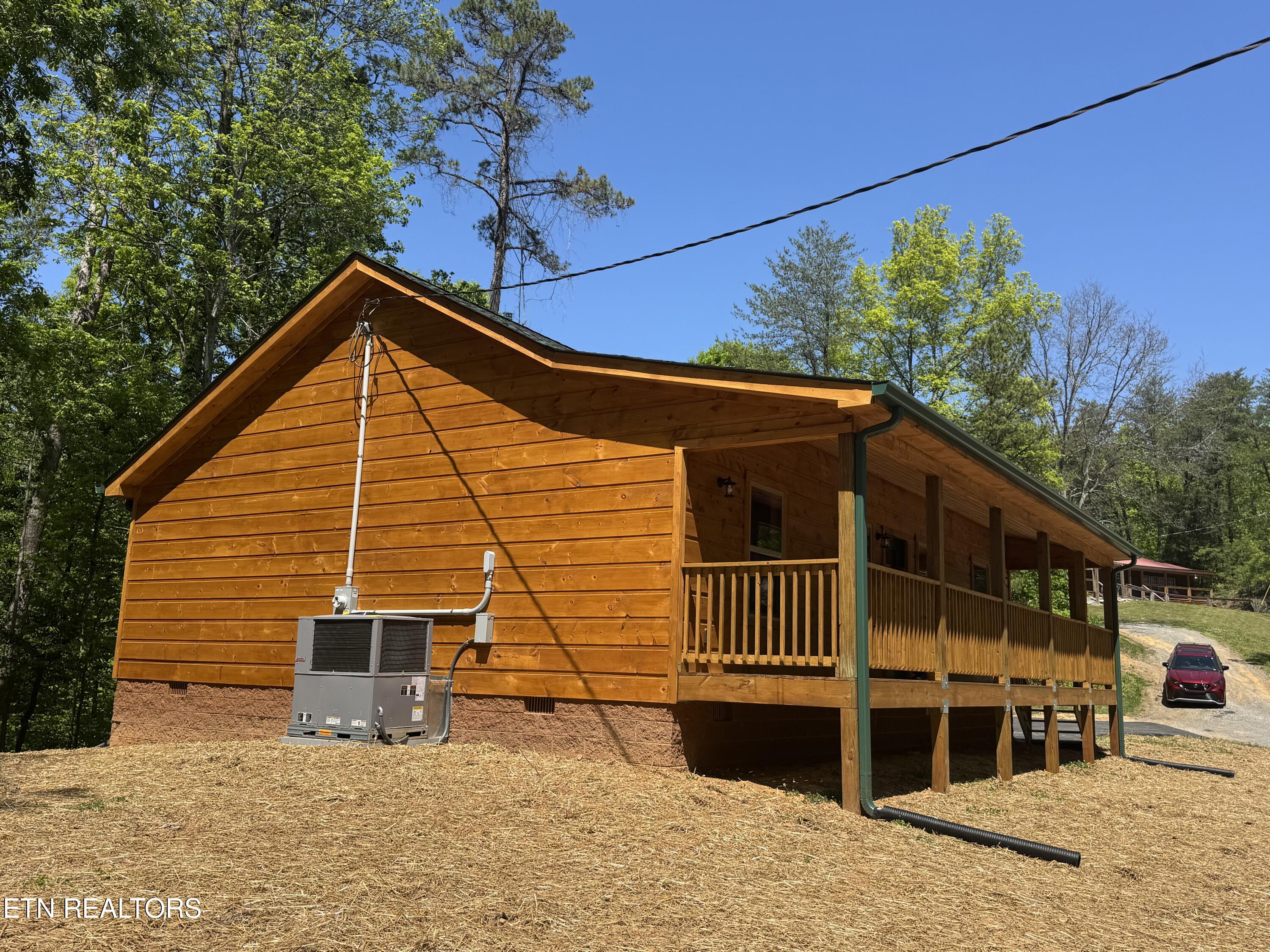 4002 Wears Cove Road Sevierville, TN 37862 - Photo 6 of 26 IMG_4411
