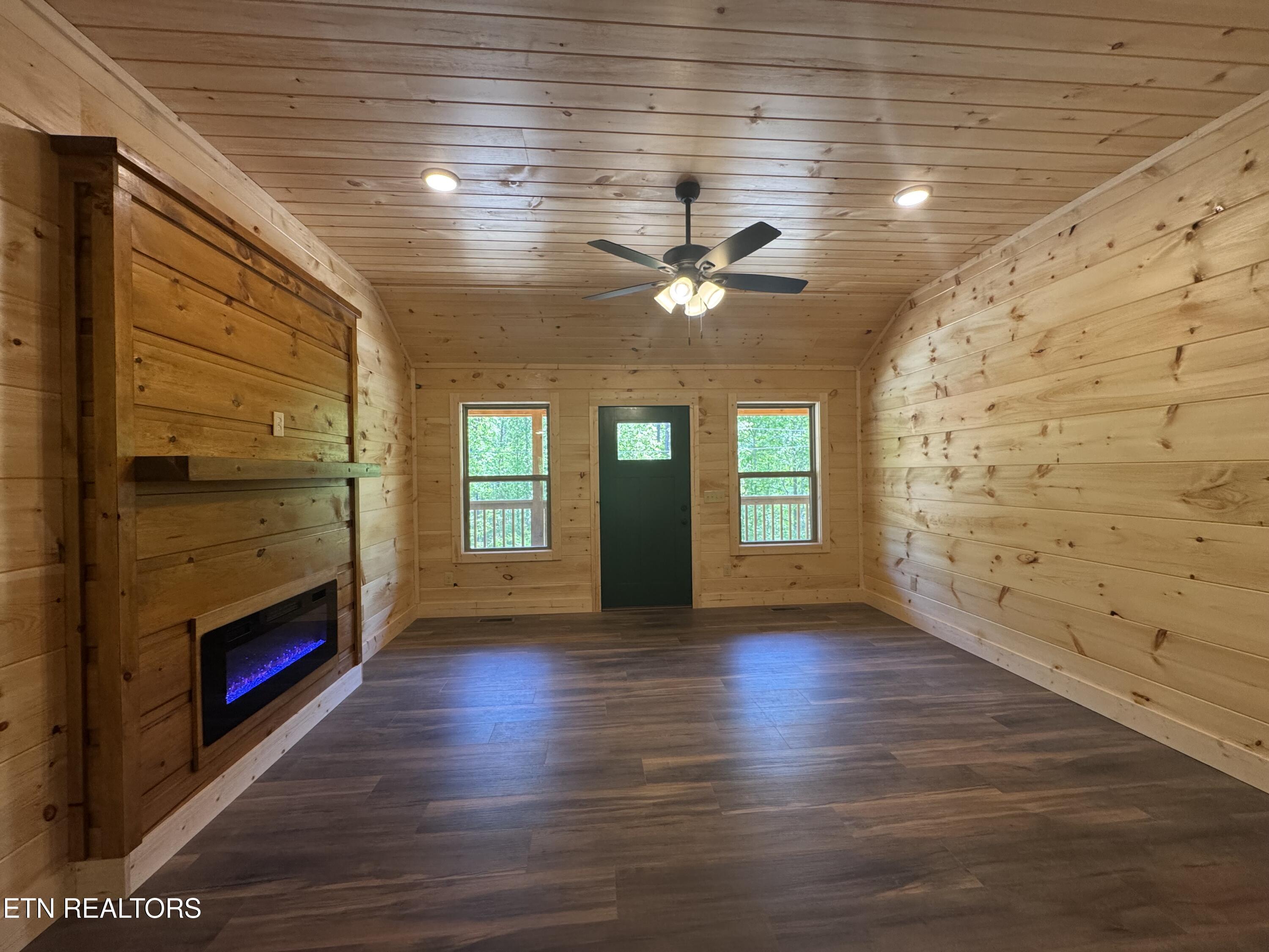 4002 Wears Cove Road Sevierville, TN 37862 - Photo 9 of 26 IMG_4434