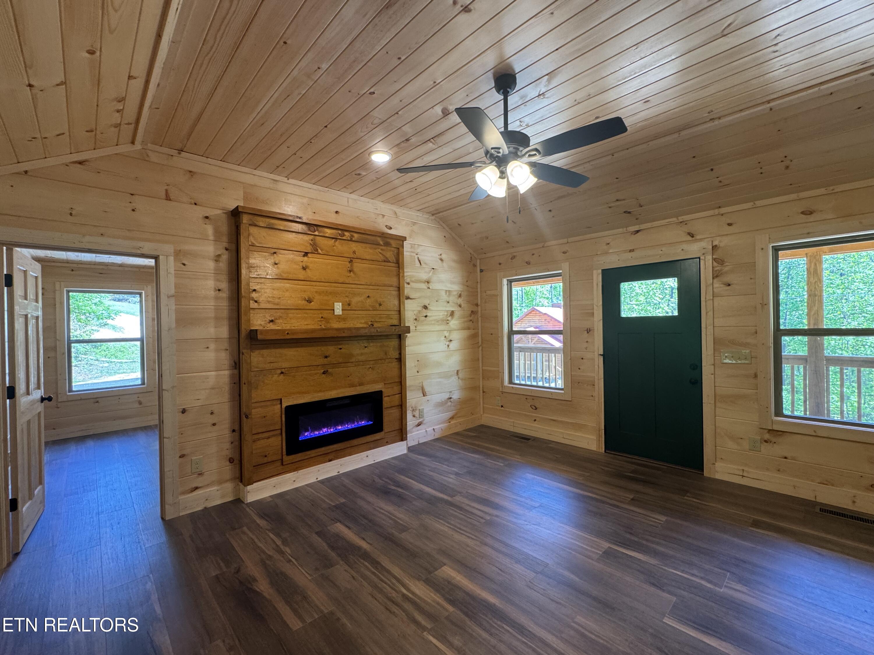 4002 Wears Cove Road Sevierville, TN 37862 - Photo 10 of 26 IMG_4415