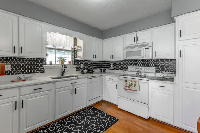 $430,000 | 180 Dailey Hill Circle, Ringgold, GA 30736