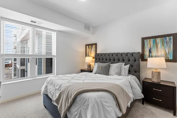 $441,237 | 2350 Harbor Place, Unit 309, Mound, MN 55364